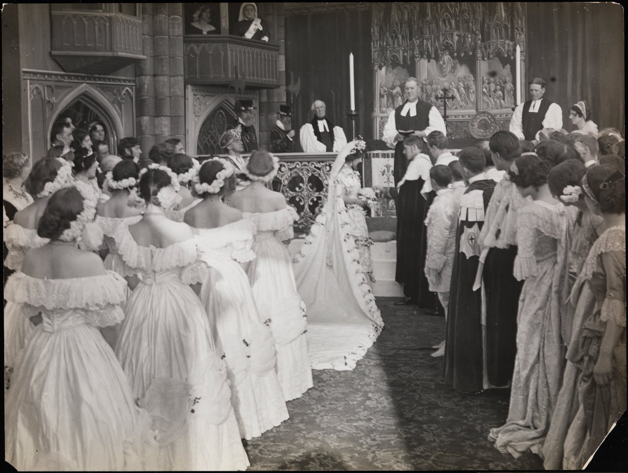 Fénykép a "Sixty Years a Queen" című filmből, 1914 körül (f/w fotó) alkotó: Company Byron