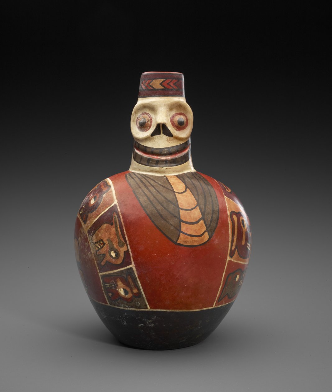 Figurális palack halotti maszkkal, i.sz. 600-1000 (cserép cserépdarabbal) alkotó: Culture Wari