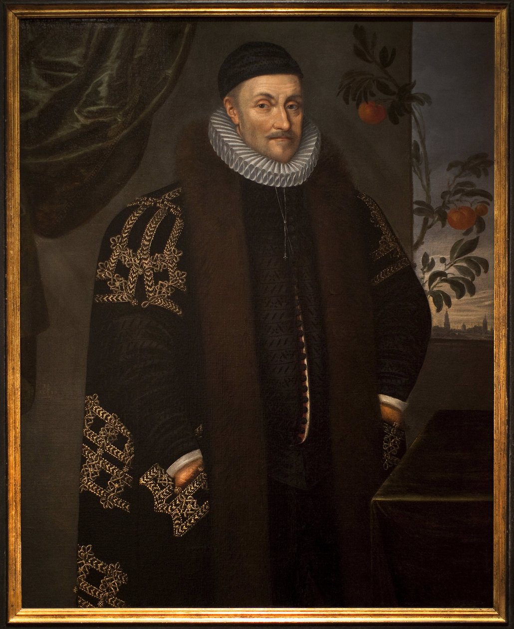 Vilmos (Willem vagy William) Orange-i (1533-1584). Guillaume de Nassau, Orange hercege, Guillaume a hallgatag, Orange Nassau alapítója, Delft (Hollandia) városa előtt leírta. A 17. században egy narancsfa, a család szimbóluma alkotó: Daniël van den Queborn
