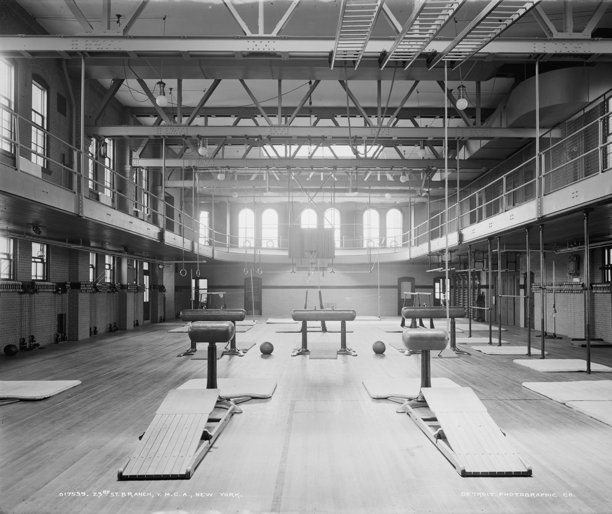 23rd St. Branch, Y.M.C.A., New York, 1900-2006 alkotó: Detroit Publishing Co.