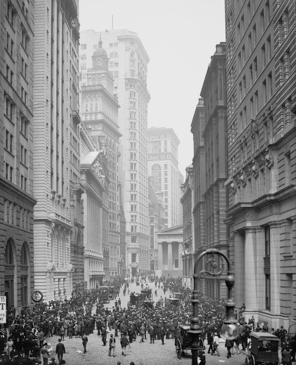 Broad Street, New York City, 1905 körül alkotó: Detroit Publishing Co.