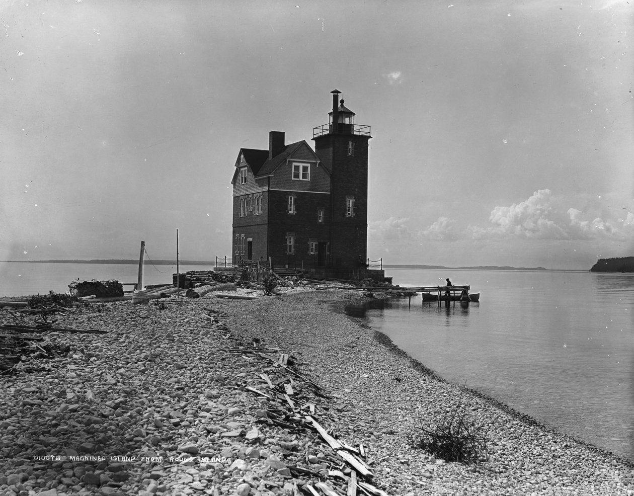 Mackinac-sziget a Round Islandről, 1899 körül alkotó: Detroit Publishing Co.