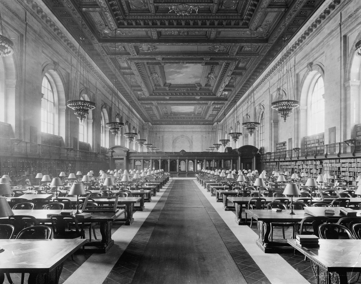 Fő olvasóterem, New York Public Library, 1910-20 körül alkotó: Detroit Publishing Co.