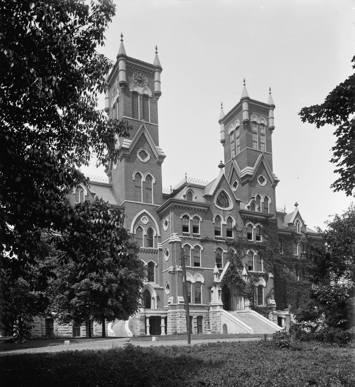 Vanderbilt Egyetem, Nashville, Tennessee, 1901 körül alkotó: Detroit Publishing Co.