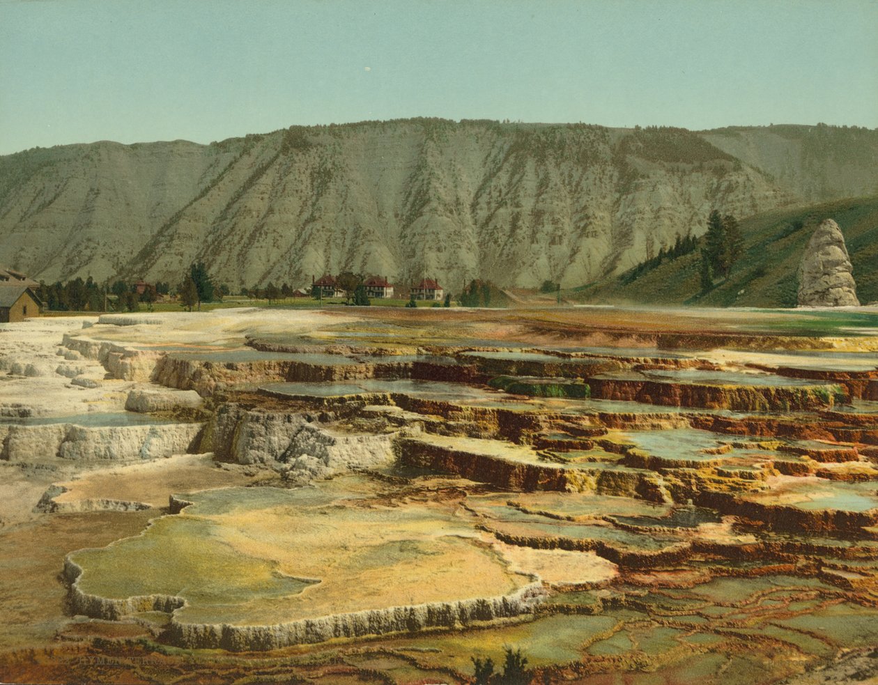 Hymen Terrace, Yellowstone Nemzeti Park, 1902 körül (photochrom) alkotó: Detroit Photographic Co.