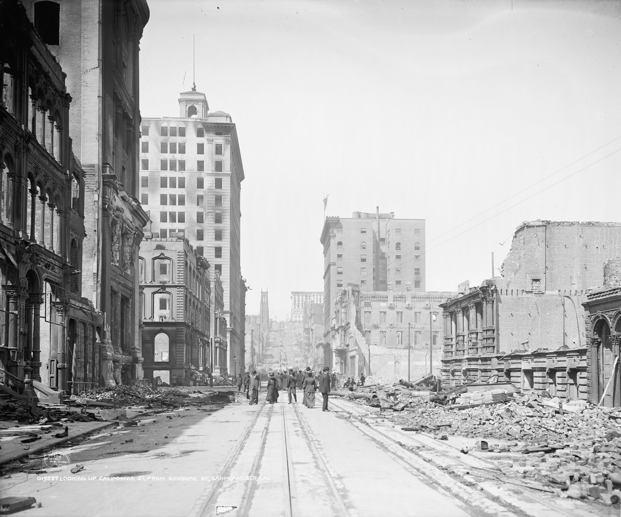 Felnéz a California Streetre a Sansome Street-ről, San Francisco alkotó: Detroit Publishing Co.