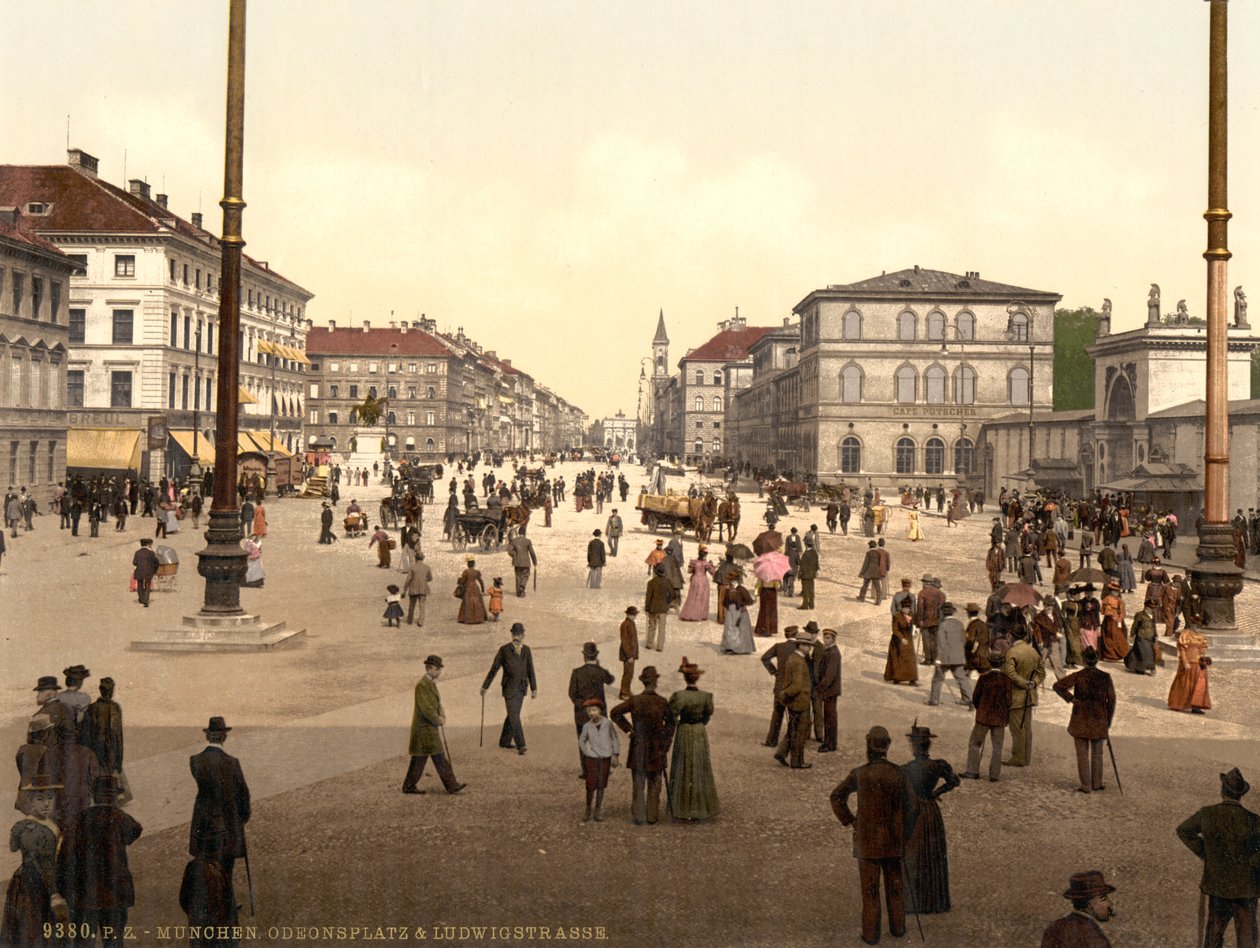 Street Scene, Odensplatz és Ludwigstrasse, München, Bajorország, Németország, 1900 körül alkotó: Detroit Publishing Co.