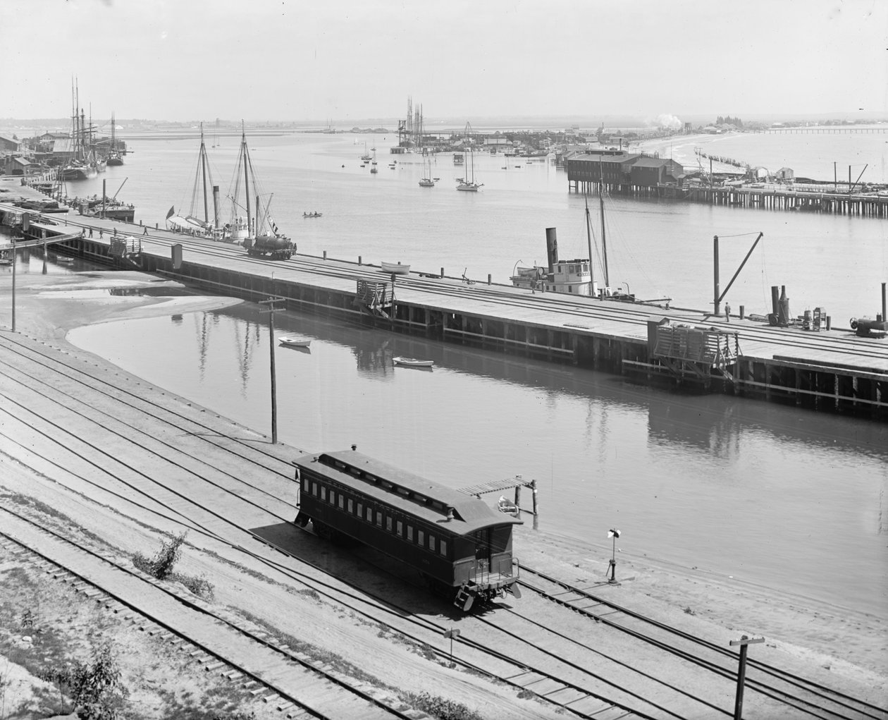 A kikötő, San Pedro, Kalifornia, 1880-99 körül alkotó: Detroit Publishing Co.