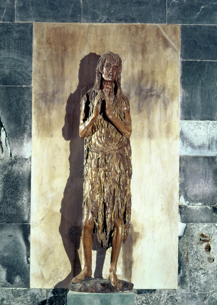 Mária Magdolna, 1455 körüli (polikróm és aranyozott fa) alkotó: Donatello