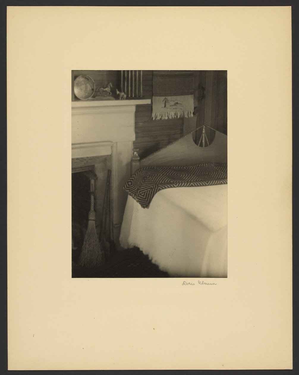[Olive Dame Campbell házának belseje, Brasstown, Észak-Karolina] alkotó: Doris Ulmann
