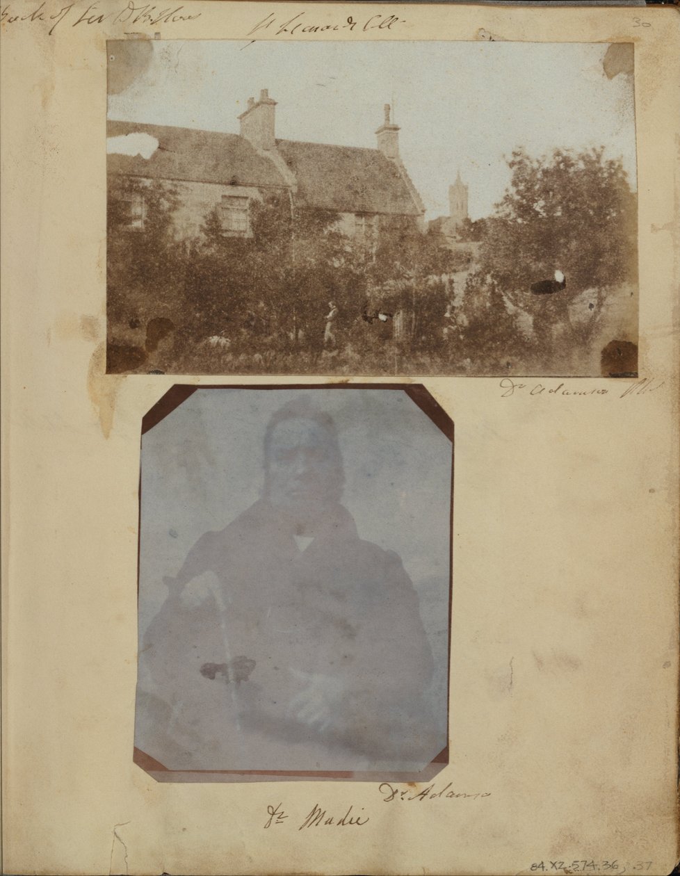 Dr. Mudie alkotó: Dr. John Adamson