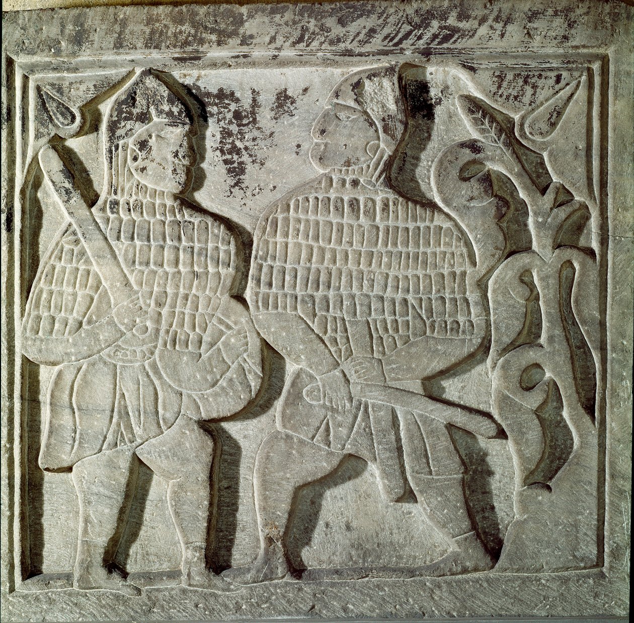 Seljukide Art (Seljukide vagy Saljuqide): két harcost ábrázoló alacsony dombormű. Konyából, Törökországból. 13. század. Török Iszlám Művészeti Múzeum, Isztambul alkotó: Dynasty Seljuq