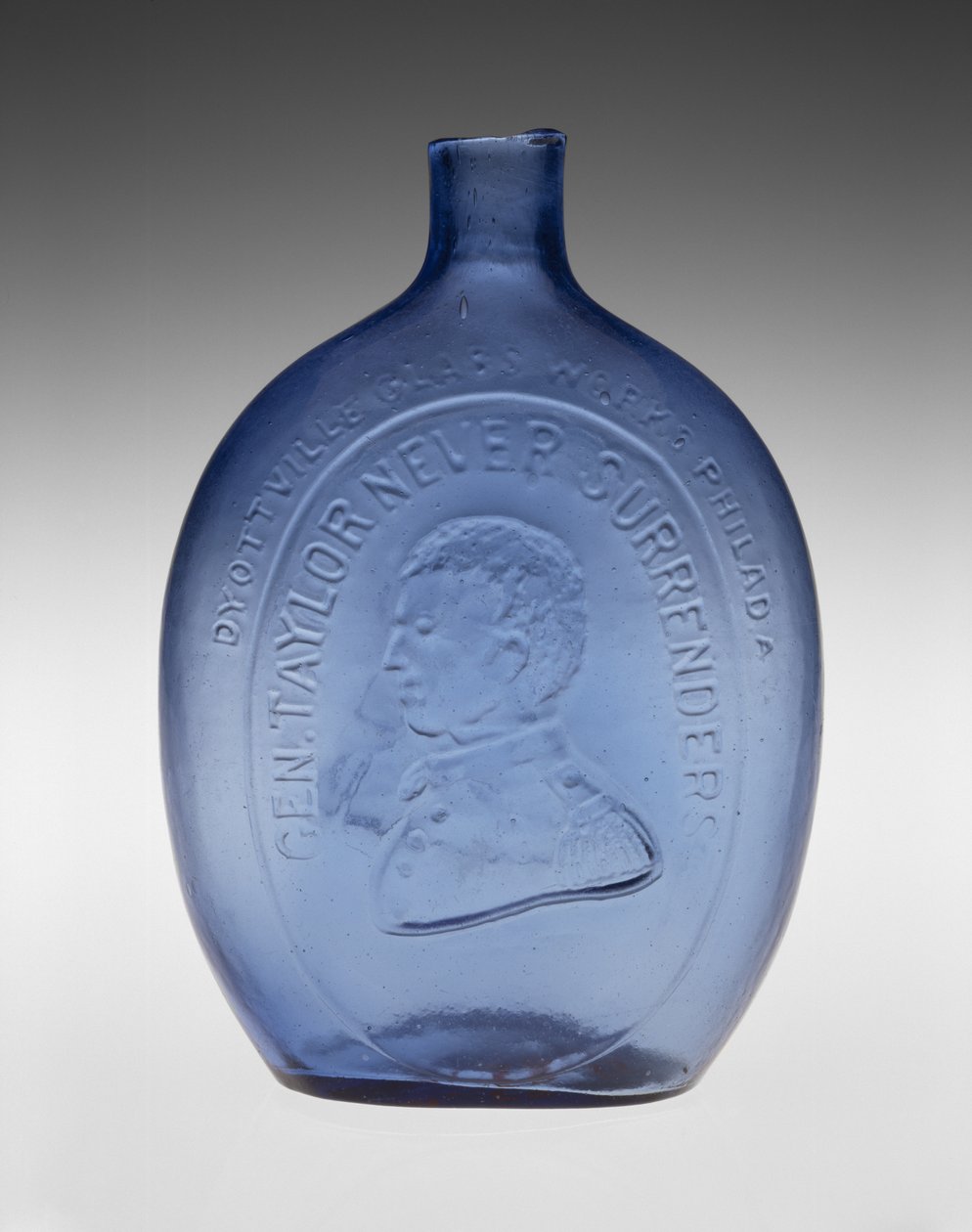 Figurás lombik, c. 1847 (ólommentes üveg) alkotó: Dyottville Glass Works
