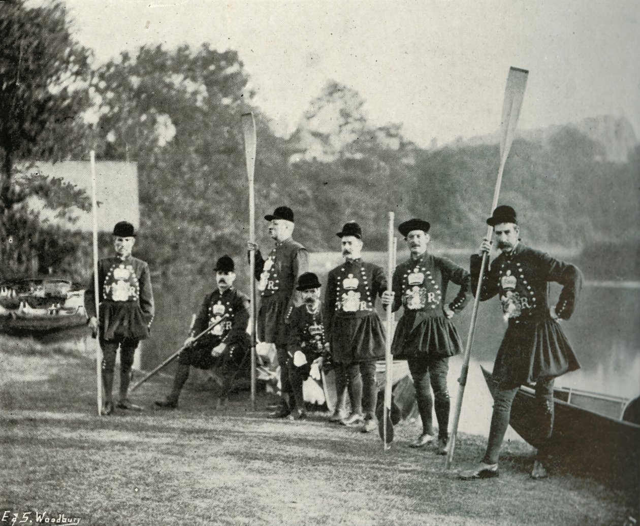 Őfelsége víziemberei, c1897 alkotó: E. and S. Woodbury