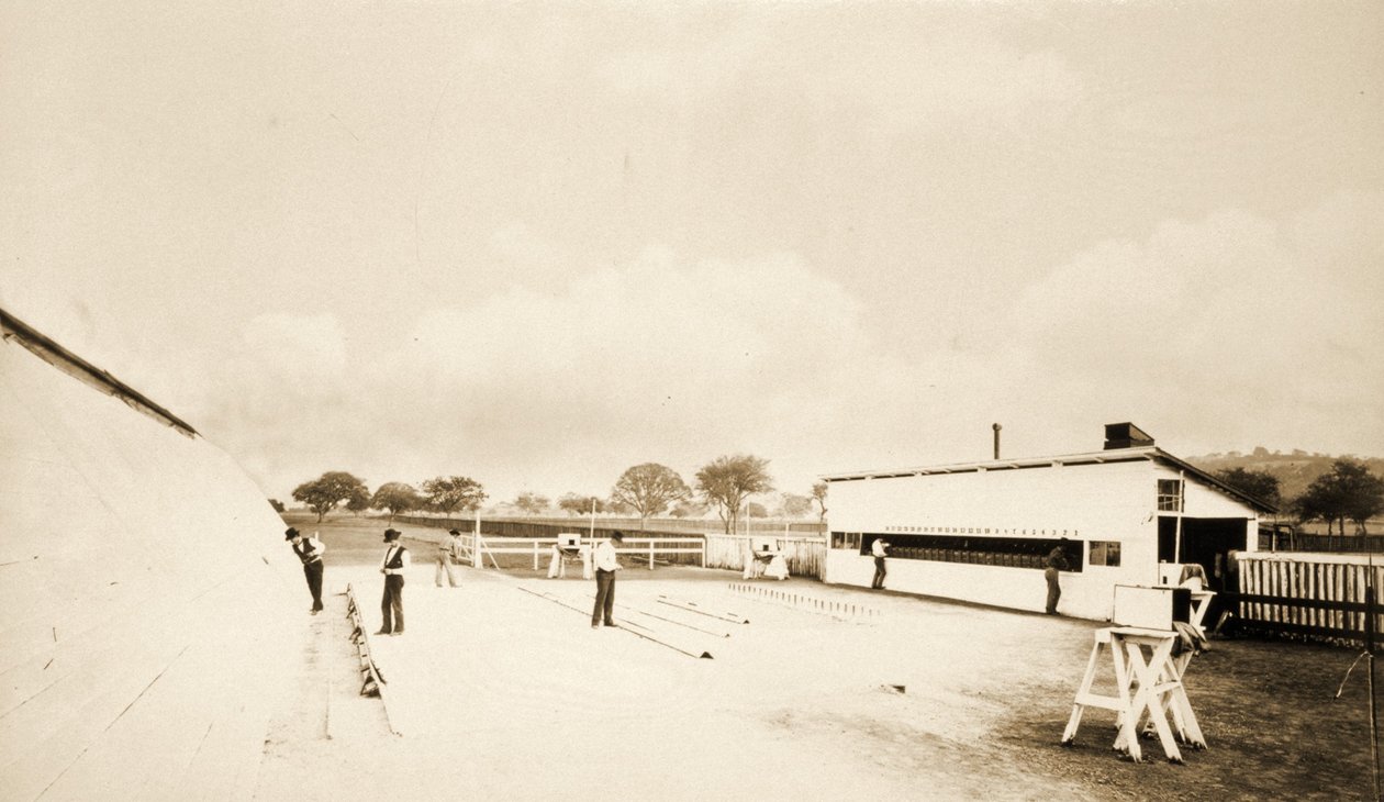 A kísérleti pálya, a háttér és az „Animal Locomotion” sorozat felvételéhez használt kamerák általános képe, 1881 körül alkotó: Eadweard Muybridge