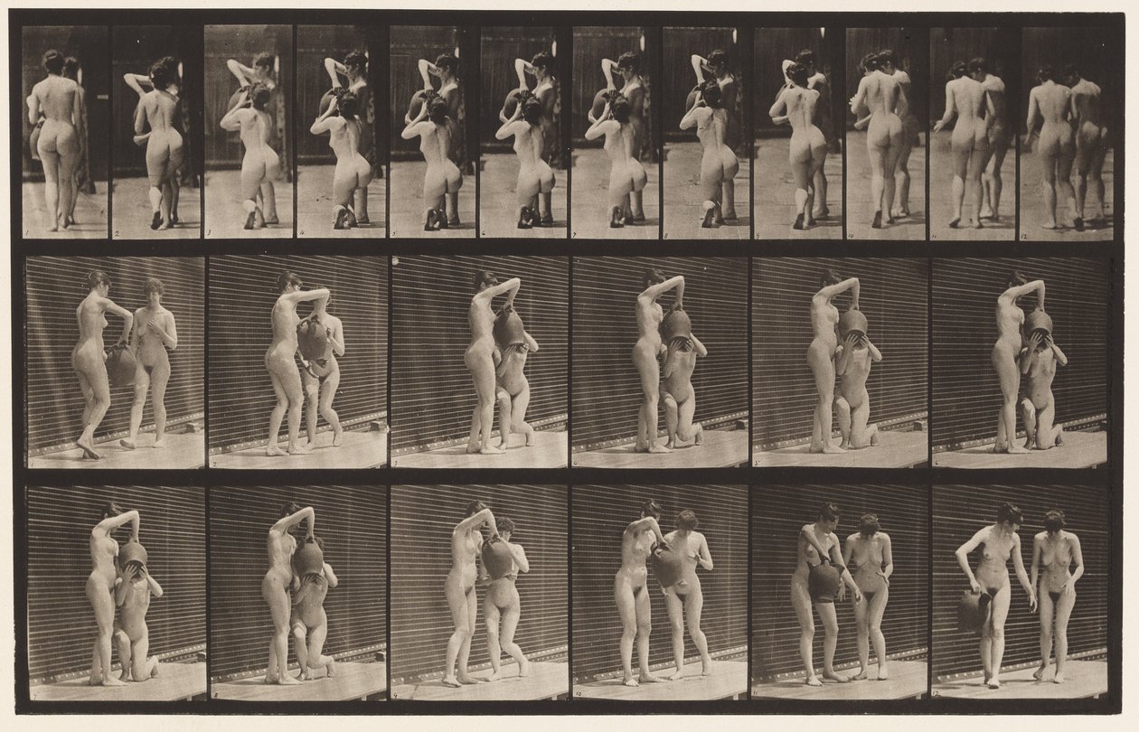 453. tábla. Két modell; 8 letérdelve, italok vizeskorsóból a kezében alkotó: Eadweard Muybridge