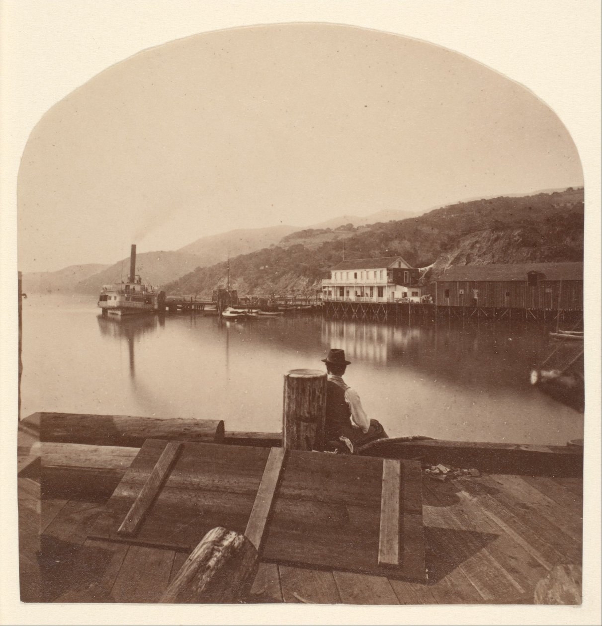 Sausalito az N.P.C.R.R. rakpartról, dél felé nézve alkotó: Eadweard Muybridge