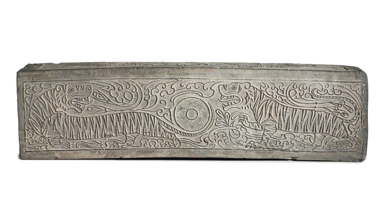 Nagy, öntött szürke temető építészeti elem két tigrissel (kerámia) alkotó: Eastern Han Dynasty Chinese School