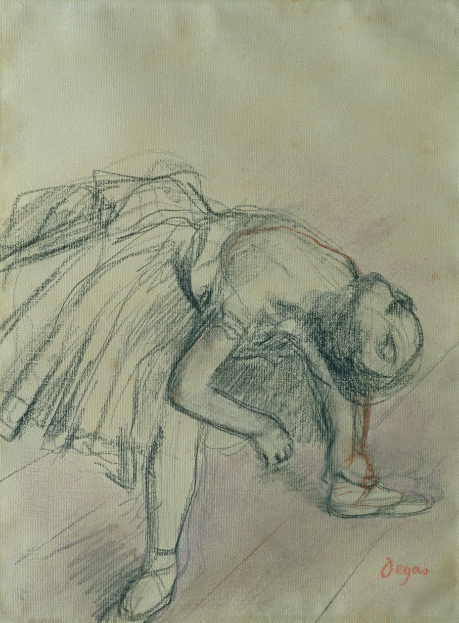 Papucsot javító táncosnő, 1865 körül (szén papíron) alkotó: Edgar Degas