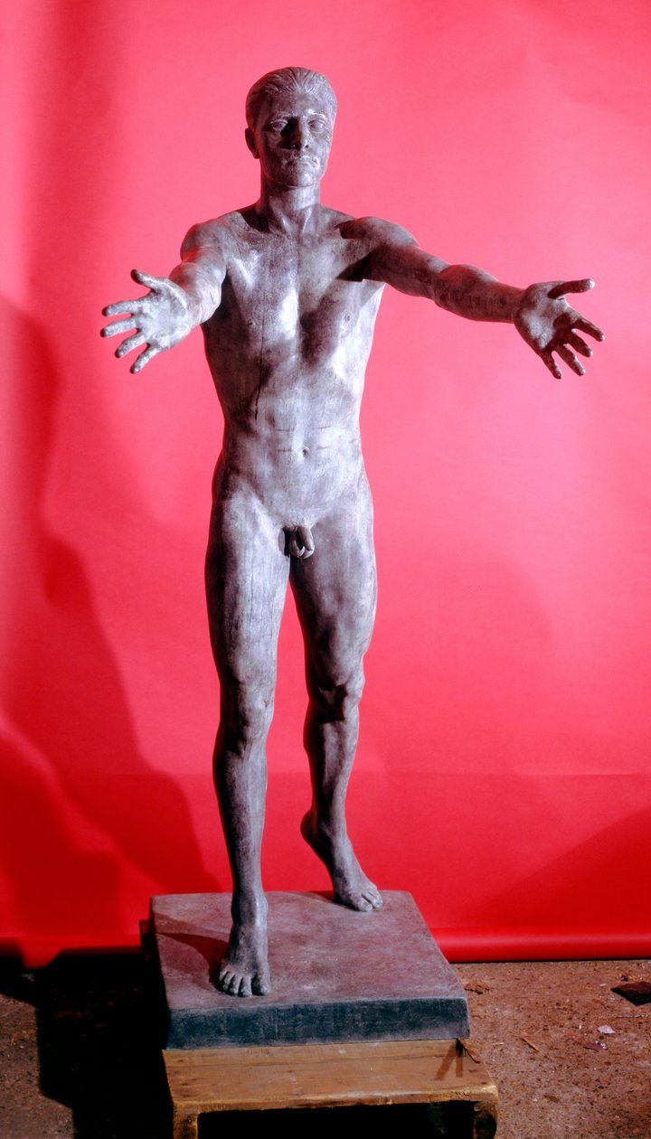 Eton Boy, „Here I Am”, 1923 körül (bronz) alkotó: Edgar Bertram Mackennal