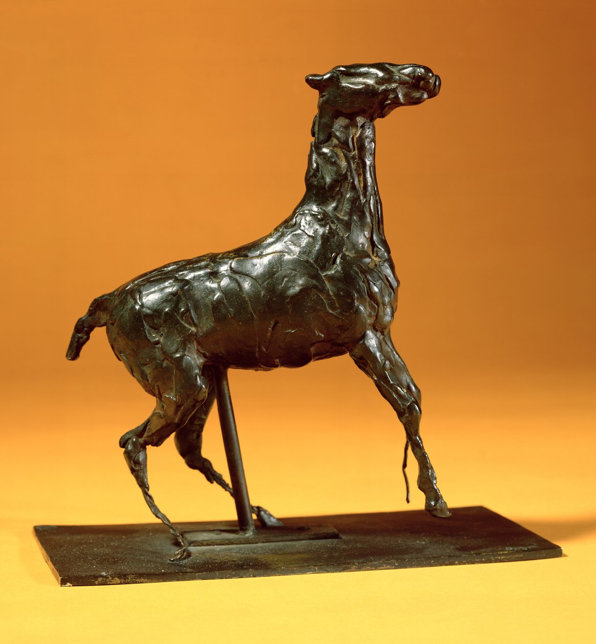Caracoling Horse (bronz) alkotó: Edgar Degas