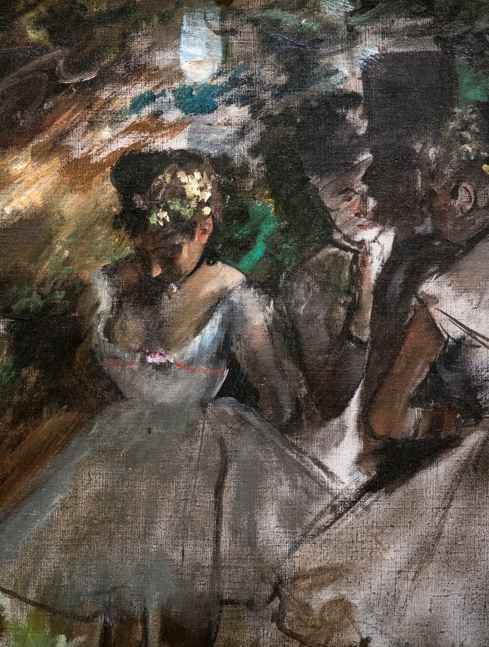 Három táncos a színfalak mögött (részlet). 1880-1885. Olajfestmény. alkotó: Edgar Degas