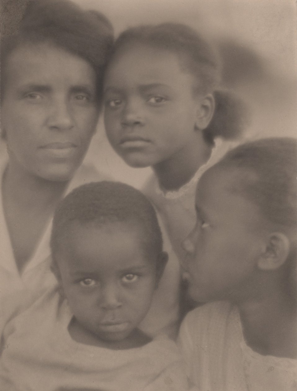 Egy család portréja alkotó: Edith R. Wilson