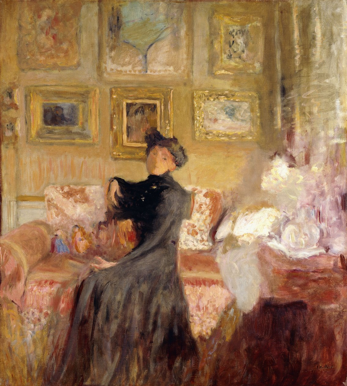 Piros kanapé; A vörös díván, 1905 körül alkotó: Edouard Vuillard