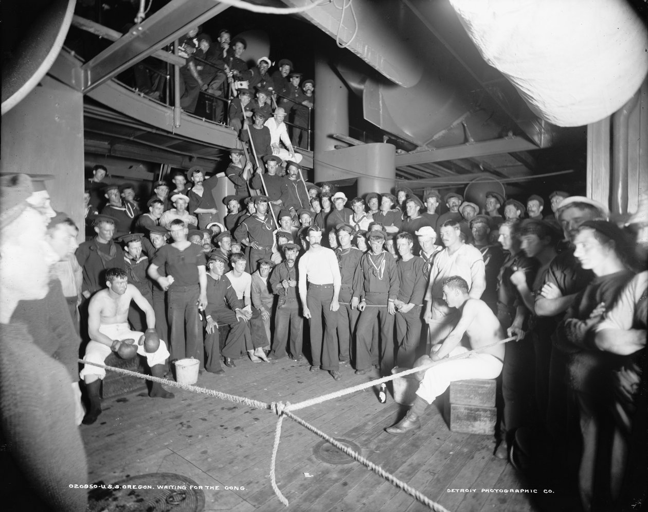U.S.S. Oregon, a gongra várva, 1896-1901 alkotó: Edward H. Hart