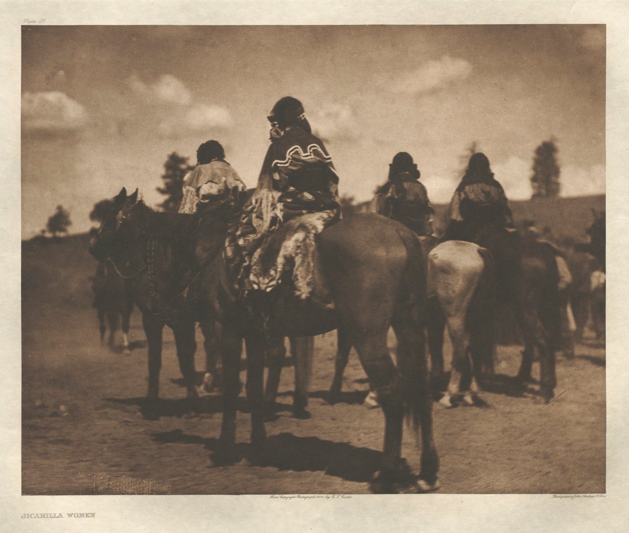 I. portfólió, 25. tábla: Jicarilla nők alkotó: Edward S. Curtis