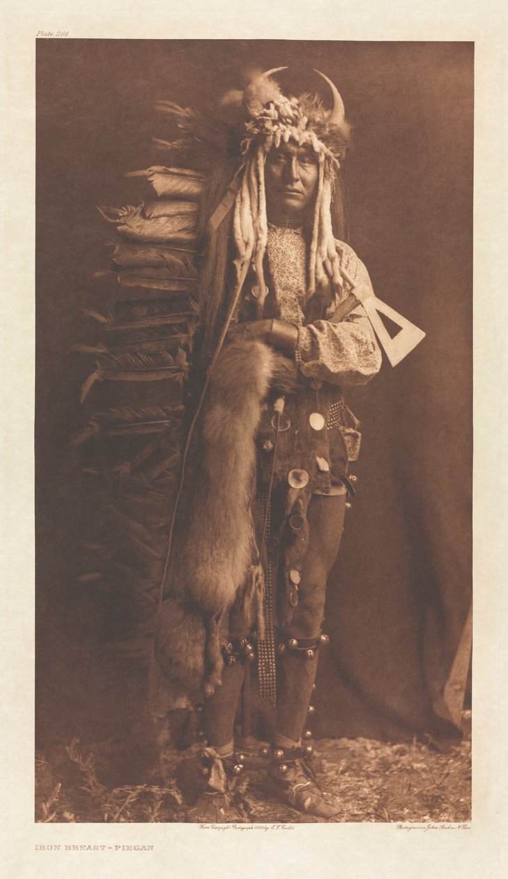 Portfolio VI, 206. tábla: Iron Breast – Piegan alkotó: Edward S. Curtis