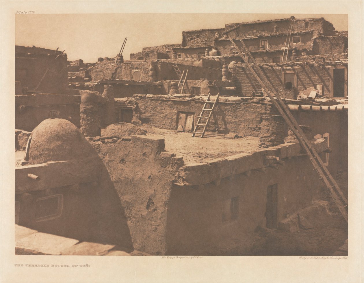 XVII. portfólió, 609. tábla: Zuñi sorházai alkotó: Edward S. Curtis
