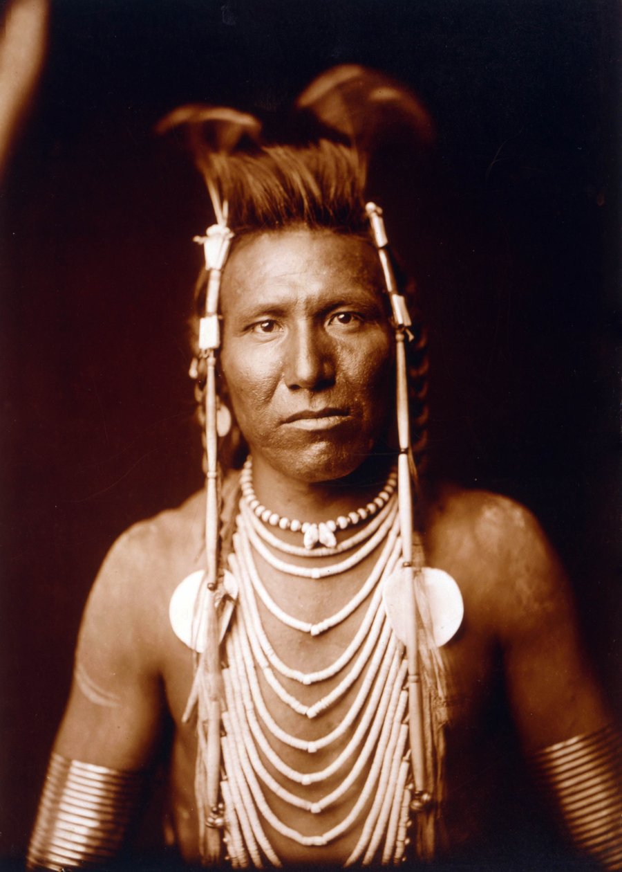 Indiai bátor: Ben Long Ear c. 1905, fénykép Edward S. Curtis alkotó: Edward Sheriff Curtis