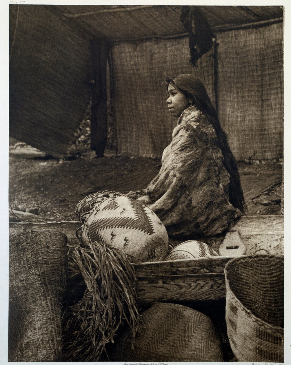 Amerika indiánjai: fiatal indián lány, a Skokomish törzs főnökének lánya alkotó: Edward Sheriff Curtis