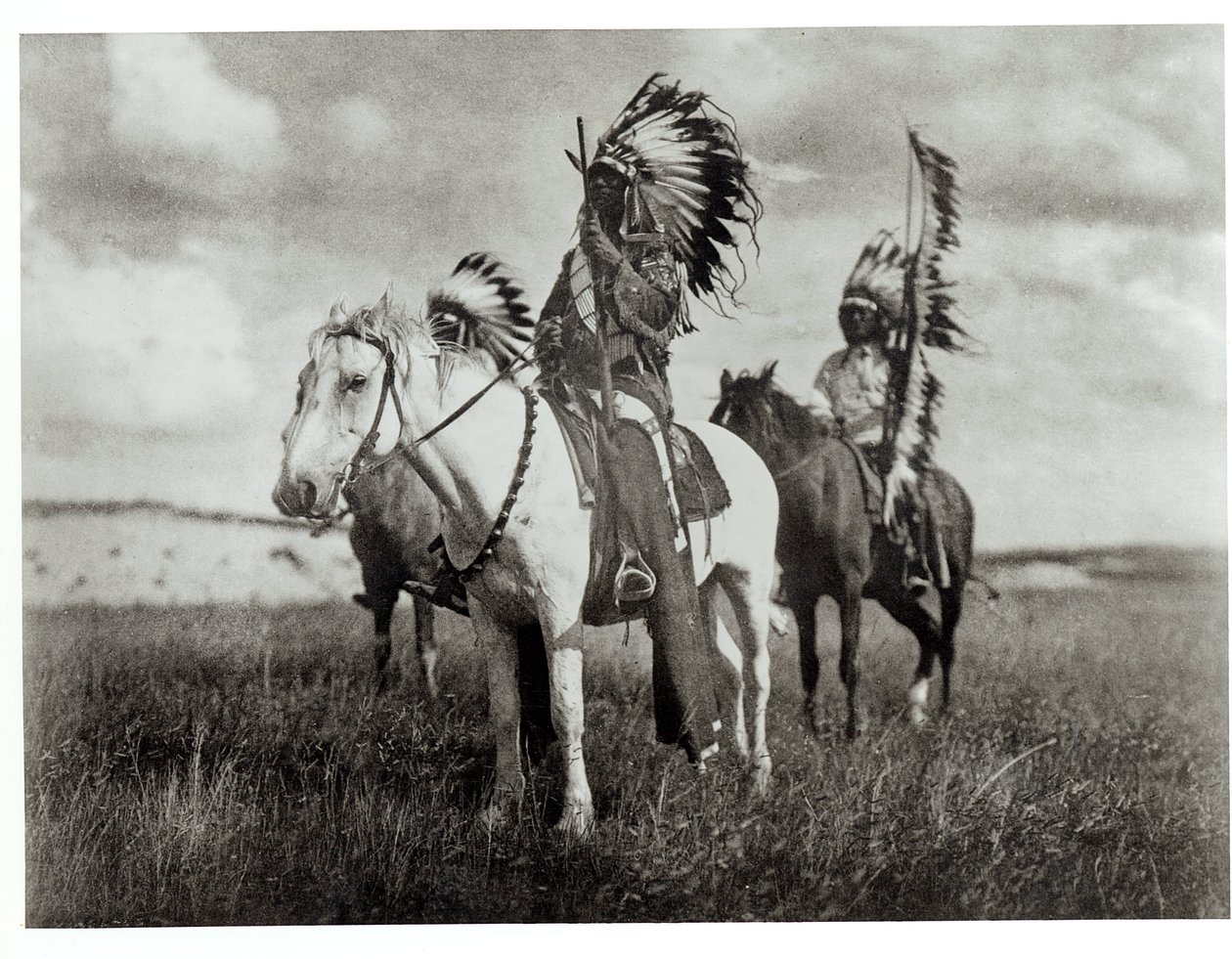 Sioux Chiefs, "Az észak-amerikai indián" tányérja alkotó: Edward Sheriff Curtis