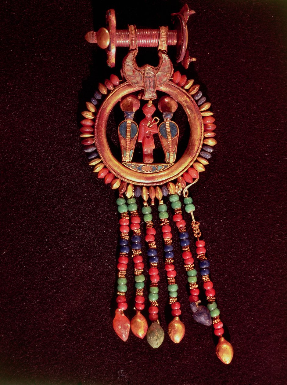 Fülbevaló Tutanhamon sírjából (Kr. e. 1370-1352) A Királyok Völgye, Théba, ie 1336-1327, Újbirodalom (arany, lapis lazuli és mások) alkotó: Egyptian 18th Dynasty