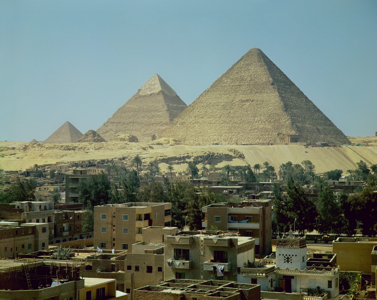 A gízai piramisok, ie 2589-30 körül, Óbirodalom alkotó: Egyptian 4th Dynasty