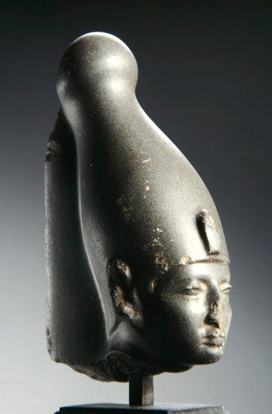 III. Amenemhat portréja (Kr. e. 1843-1798) Középső Királyság (szürkefalazat) alkotó: Egyptian 12th Dynasty