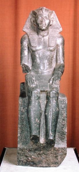 III. Amenemhat szobra (diorit gneisz) alkotó: Egyptian 12th Dynasty