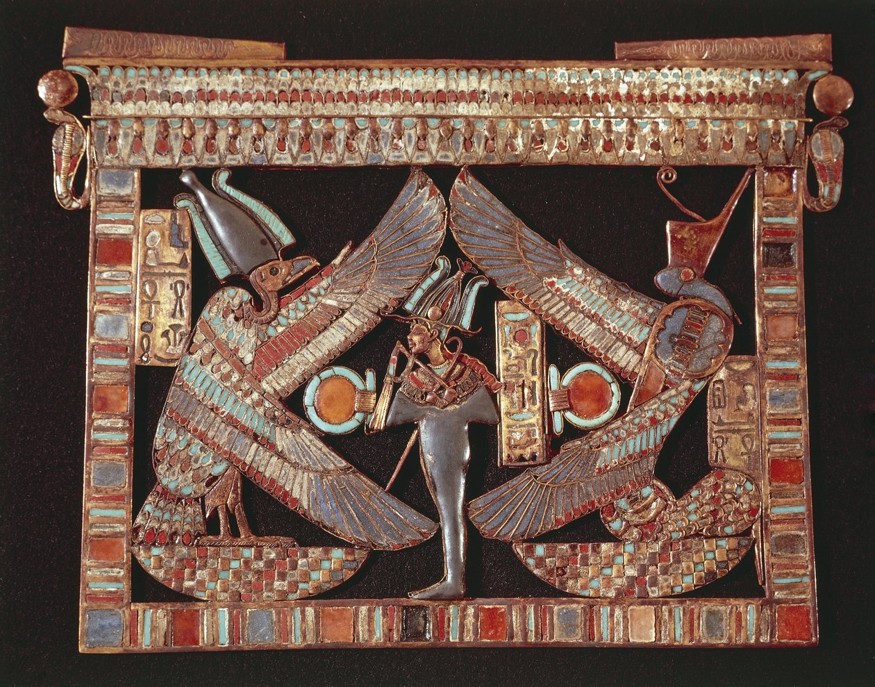 Fekete alapon Ozirist ábrázoló melllemez alkotó: Egyptian 18th Dynasty