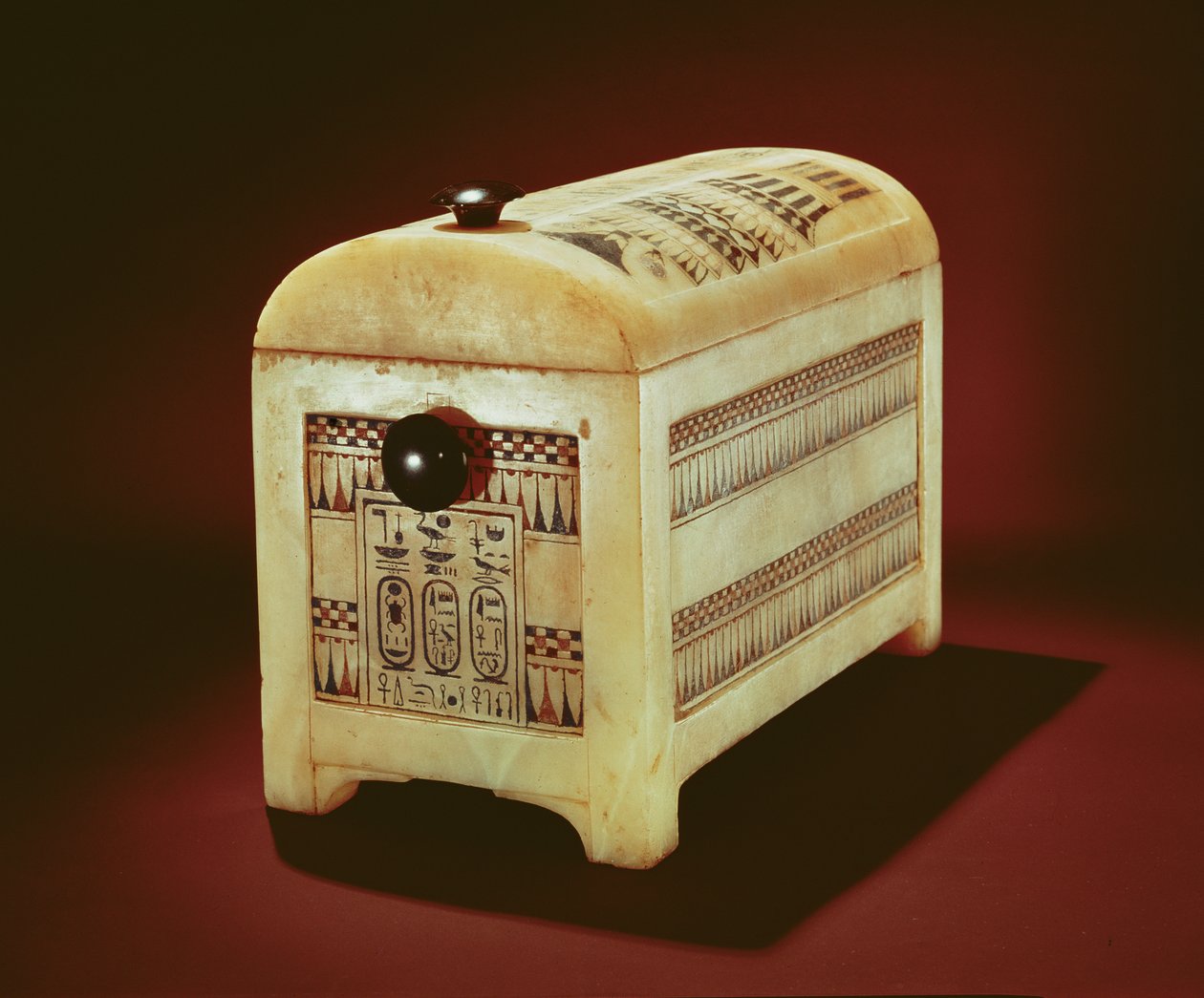 Koporsó, Tutanhamon sírjából, Új Királyság (alabástrom festett) alkotó: Egyptian 18th Dynasty