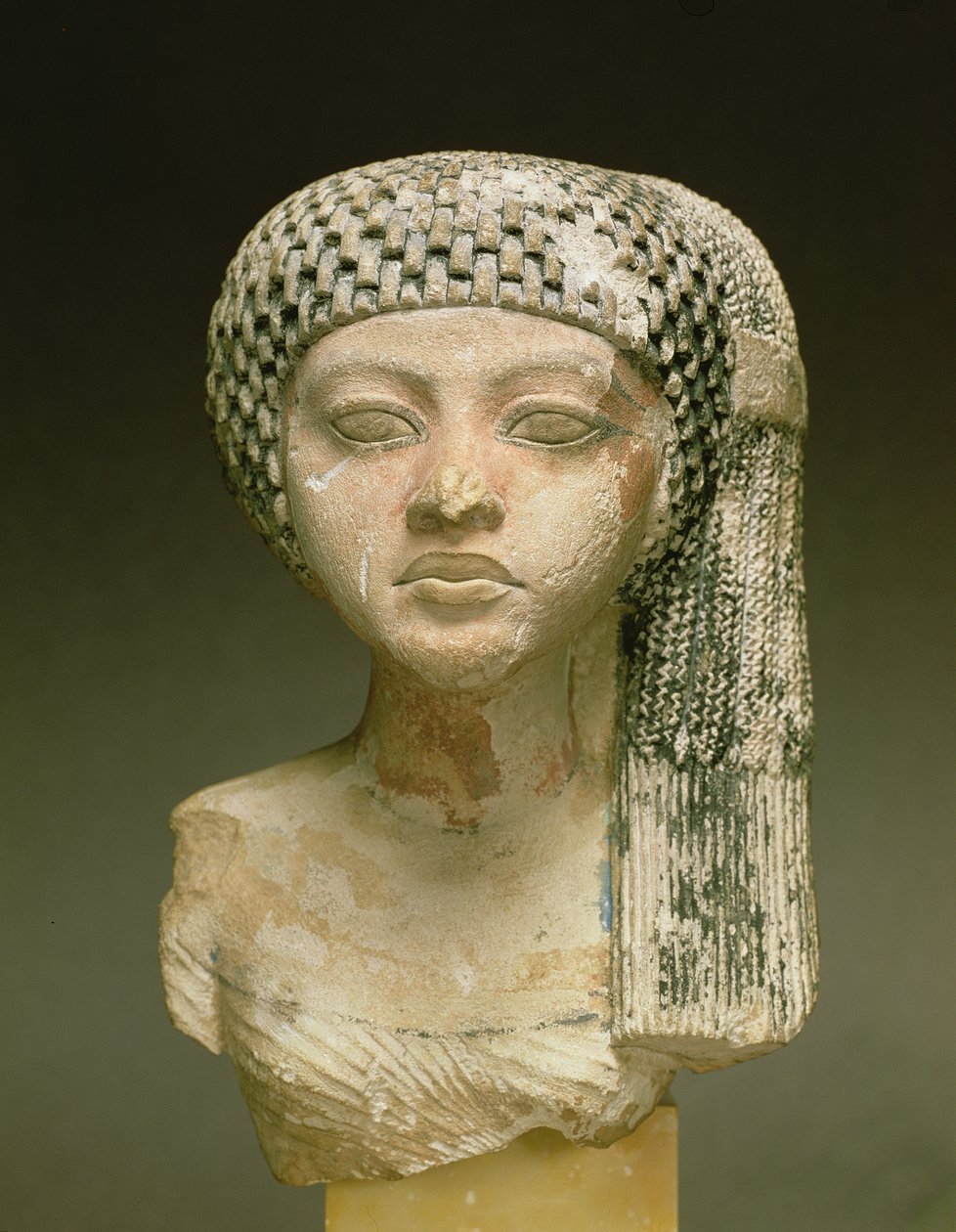 Egy hercegnő feje az Ehnaton családból, Új Királyság (festett mészkő) (lásd még: 116813, 370210, 370211) alkotó: Egyptian 18th Dynasty