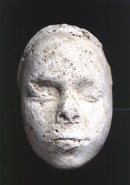 Férfi maszk, valószínűleg egy szobrásztanulmány, Tell El-Amarnából, ie 1353-1295 körül (gipsz) alkotó: Egyptian 18th Dynasty