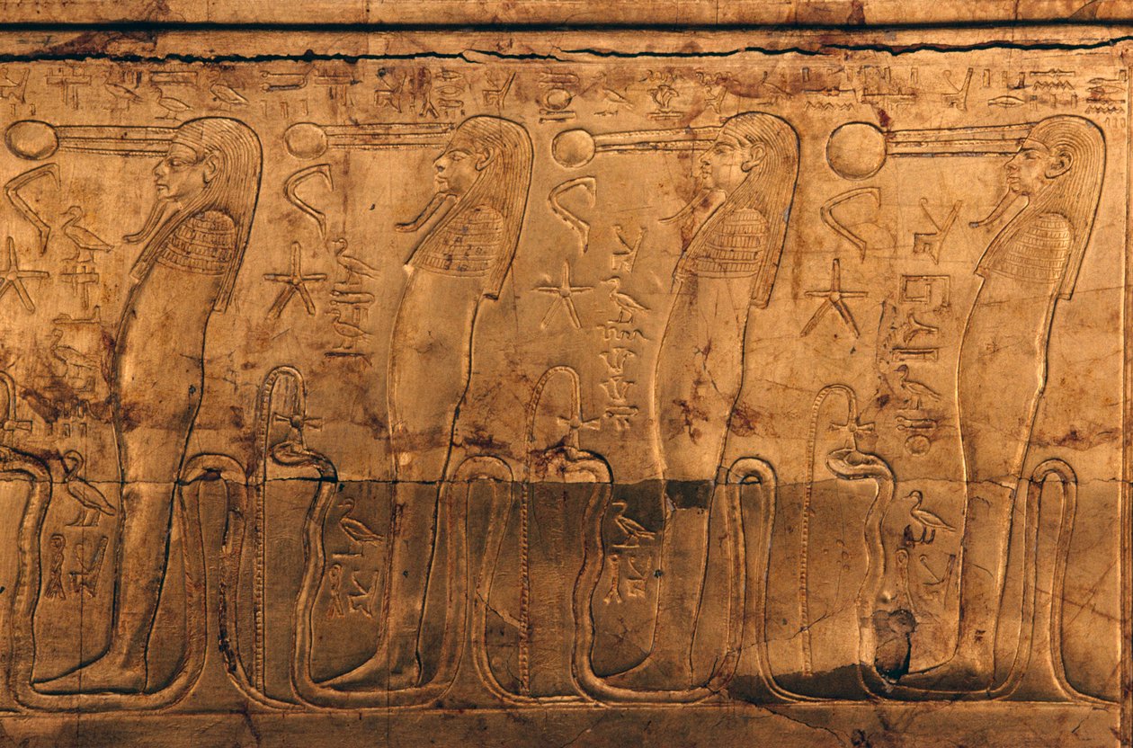 Dombormű aranyozott fakoporsón, Tutanhamon kincstára alkotó: Egyptian 18th Dynasty