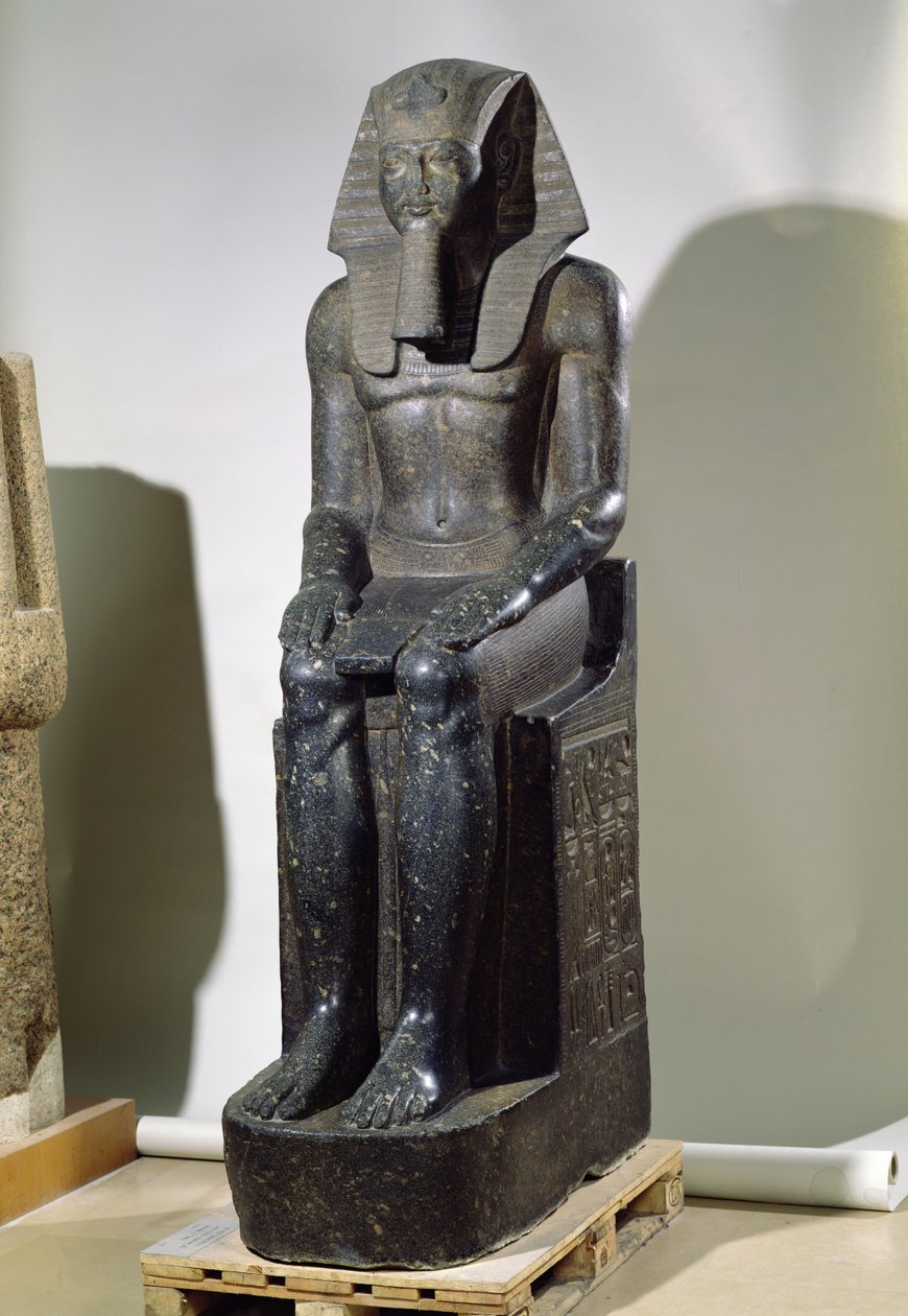 III. Amenophis szobra (i.e. 1391-1353) Tanisból, Újbirodalomból (diorit) alkotó: Egyptian 18th Dynasty