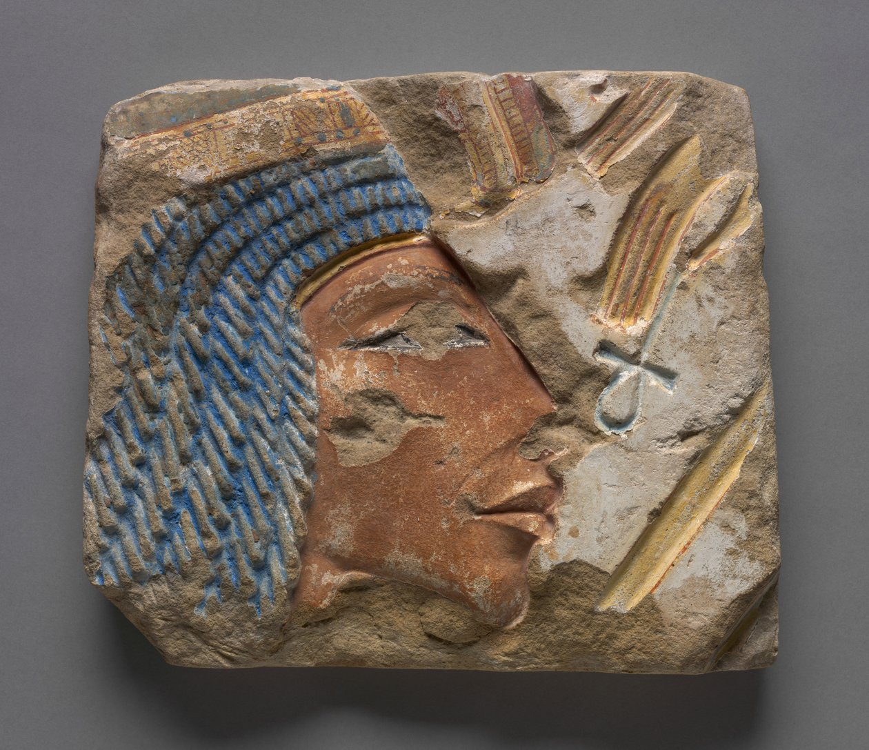 Talatat: Nefertiti portréja, ie 1353-1347 körül (festett homokkő) alkotó: Egyptian 18th Dynasty