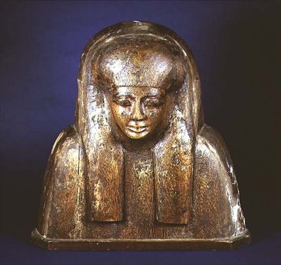 Egy thébai koporsófedél felső része alkotó: Egyptian 18th Dynasty
