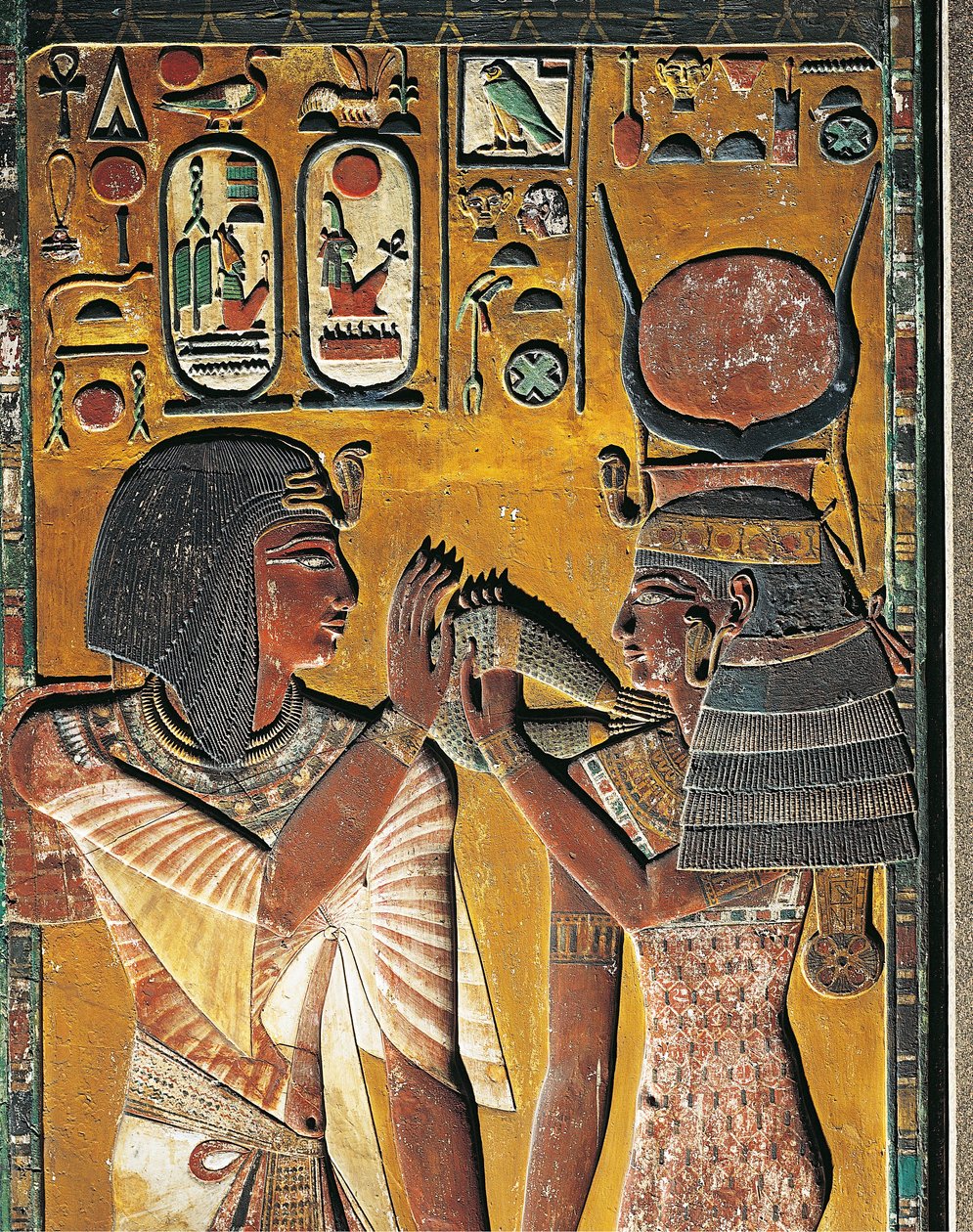 Hathor istennő felajánlja nyakláncát a fáraónak (alacsony megkönnyebbülés) alkotó: Egyptian 19th Dynasty