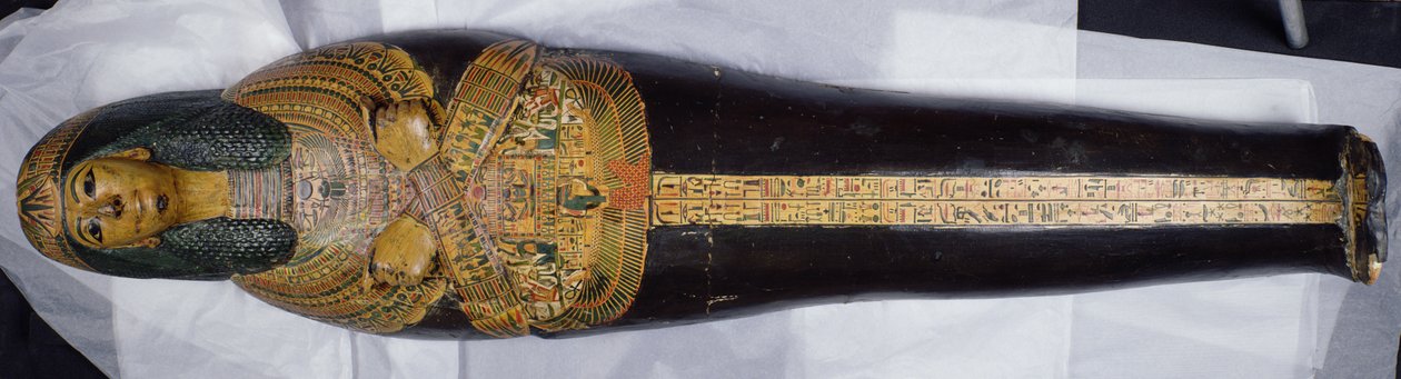 Nesyamun múmiájának belső fedele, amelyet valószínűleg Deir El-Bahriban, Új Királyságban találtak, ie 1100 körül (festett fa) alkotó: Egyptian 20th Dynasty
