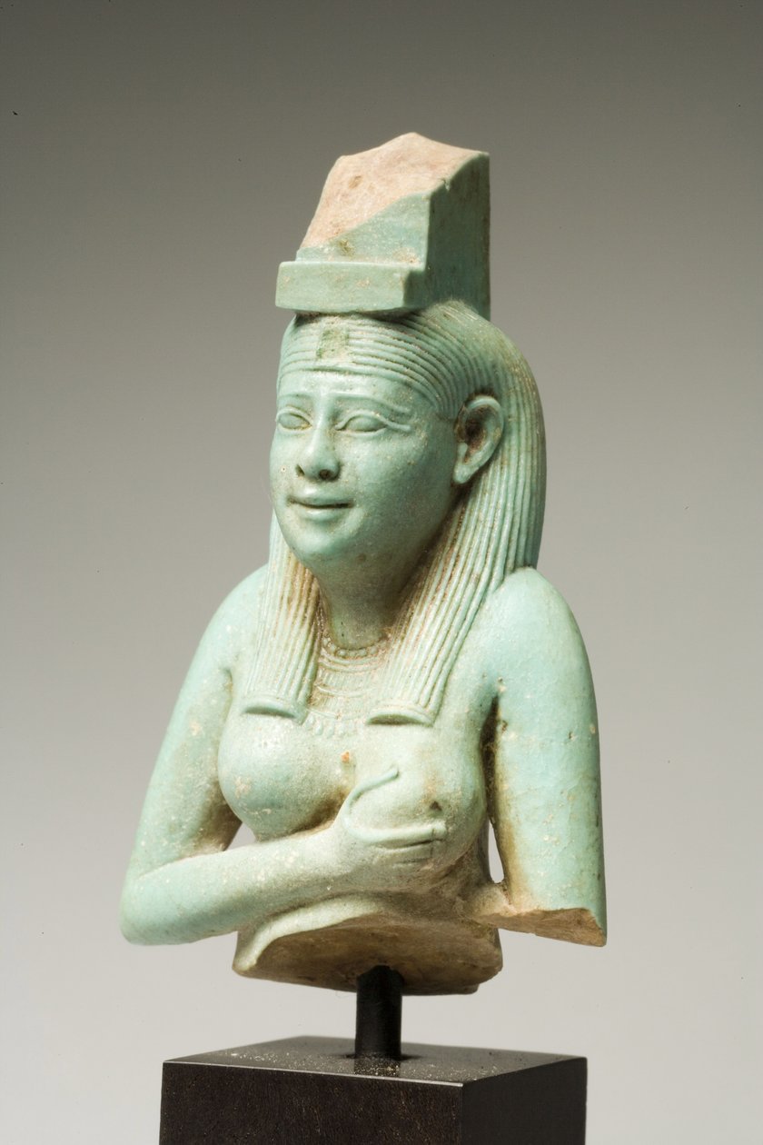 Ízisz töredéke, késő dinasztikus korszak (fajansz) (lásd még: 270350) alkotó: Egyptian 26th Dynasty